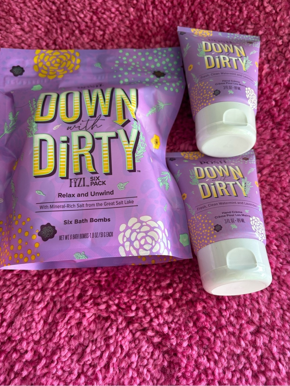 Perfectly Posh Down With Dirty 3pc Lot 1 Bath Bomb 6 pk, 2 Hand crèmes